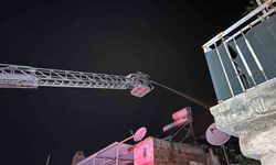 Uşak’ta 3 ev yangında zarar gördü