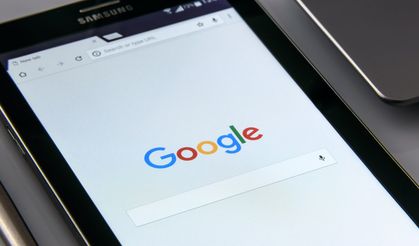 Google’ın yapay zeka hamlesi ifşa oldu! ChatGPT ve diğerlerine meydan okudu