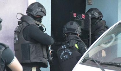 Uşak'ta göçmen kaçakçılığı operasyonu