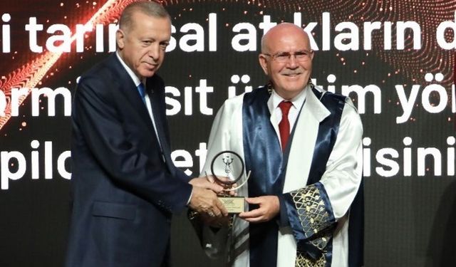 Uşak Üniversitesinin yerel kalkınmaya katkısı ödül getirdi   