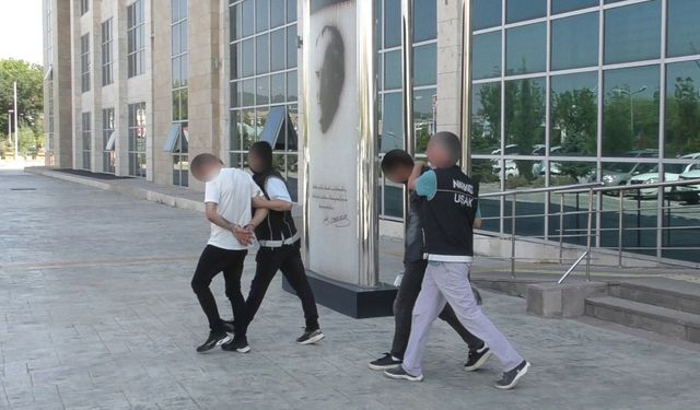 Uşak'taki uyuşturucu operasyonunda 2 kişi tutuklandı