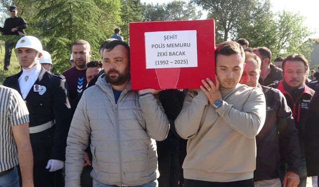 Şehit Polis Memuru Zeki Bacak, Uşak'ta son yolculuğuna uğurlandı