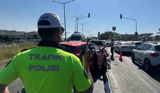 Uşak’ta zincirleme kaza: 7 yaralı
