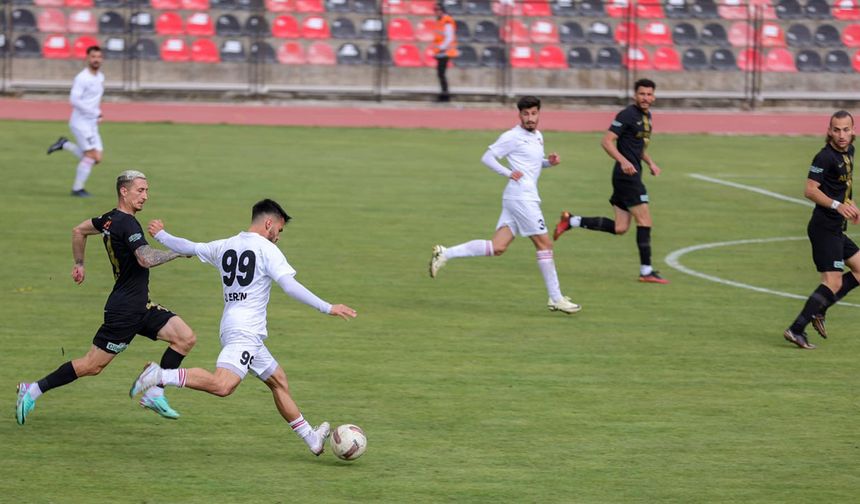 Uşakspor evinde Iğdır FK’ya 6 golle yenildi