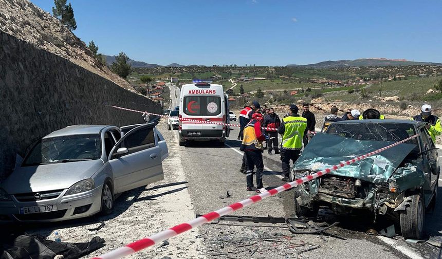 Uşak’ta feci kaza: Karı-koca hayatını kaybetti, 3 kişi yaralandı