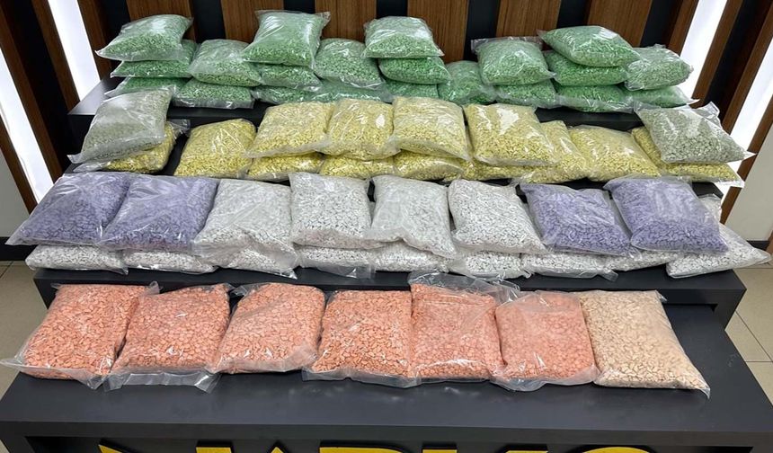 Uşak’ta çok sayıda uyuşturucu hap ele geçirildi
